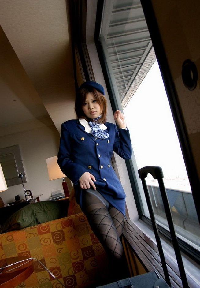 15P Japanese idol Mika shows hairy pussy and firm tits