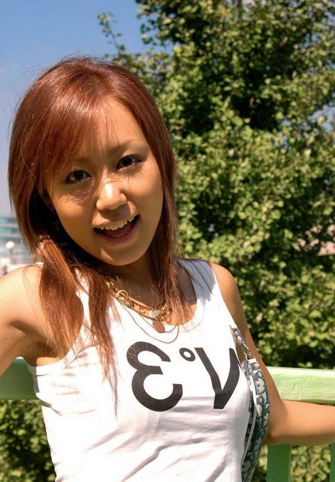 15P Cute japanese babe Mao showing sweet ass and pussy