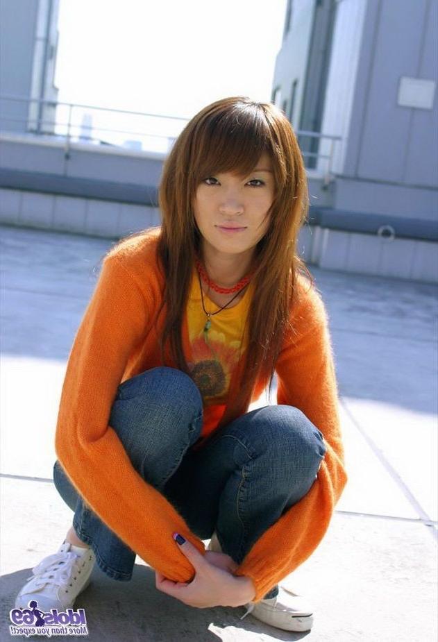 15P Japanese model Chisato shows off her ass and pussy