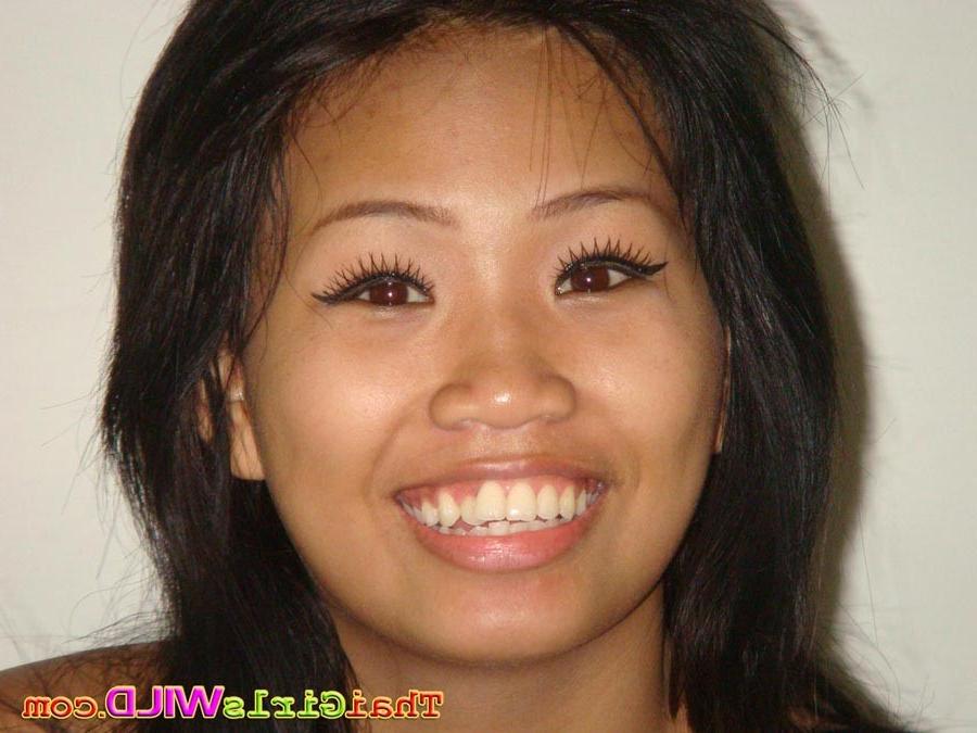 16P Super cute Bibi smiles and shows off her fine body