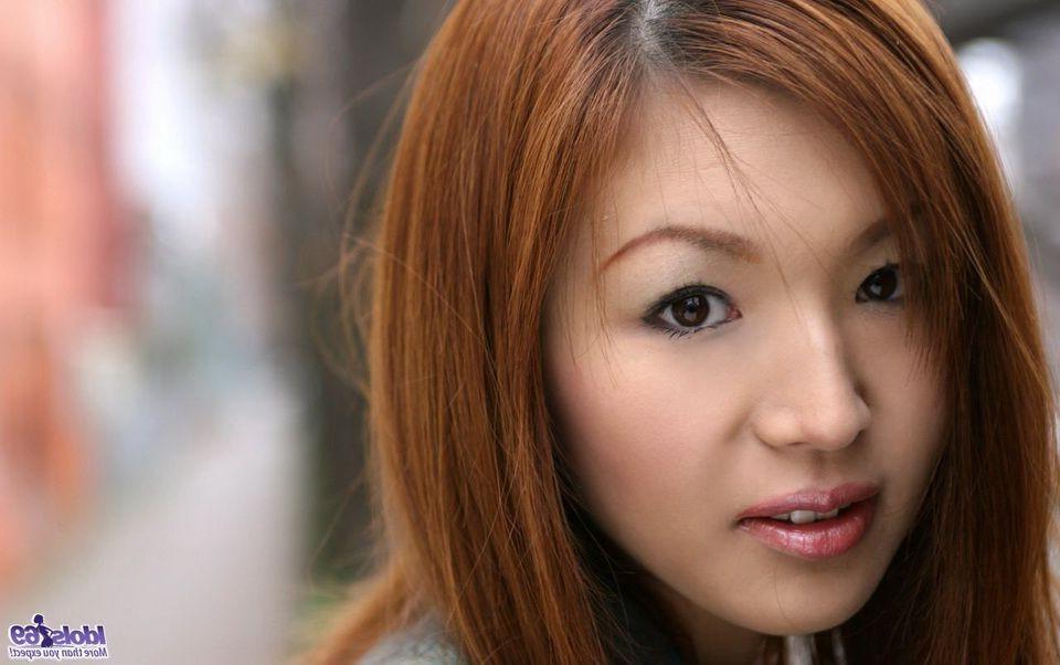 15P Redhead japanese teen Mai Hanano posing shows tits