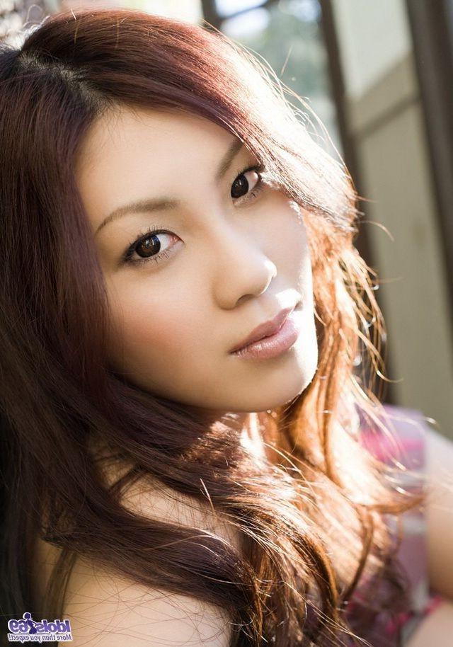 16P Pretty japanese Shinohara Ryou shows ass and pussy