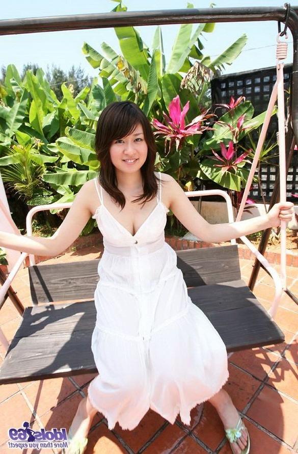 16P Japanese idol Risa Misaki shows her tits and pussy