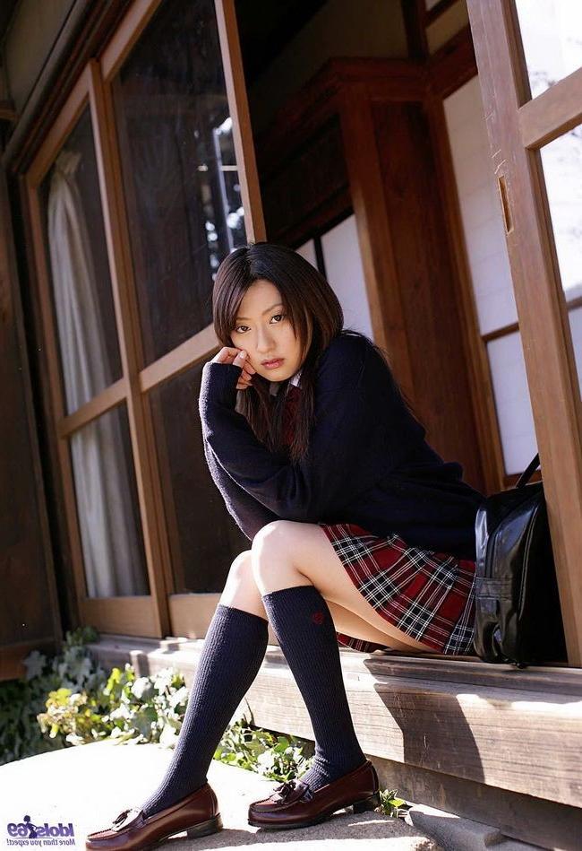 15P Japanese schoolgirl Misa Shinozaki poses in thongs