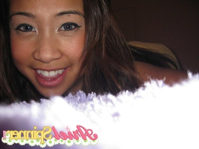 16P Naughty Teen Ariel Spinner Taking Some Pictures