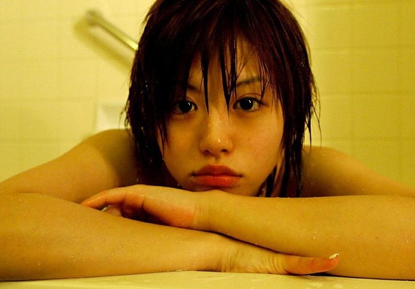 15P Hitomi Hayasaka asian teen takes bath and shows her tits