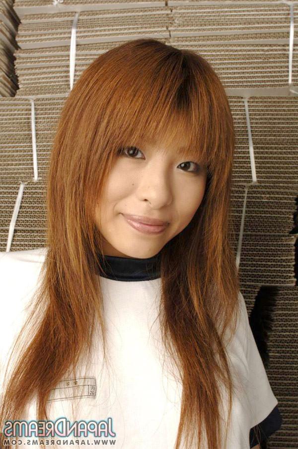 16P Japanese teen Hitomi Odagiri in a tshirt