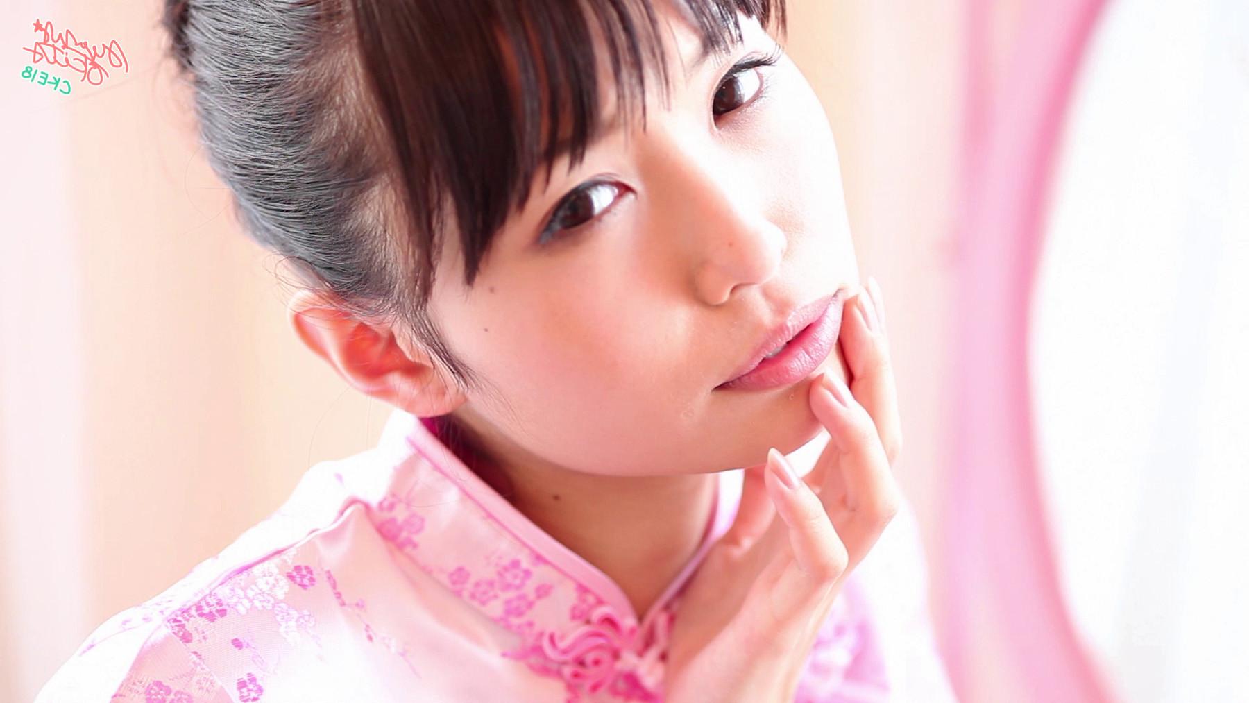 15P Japanese teen strips naked