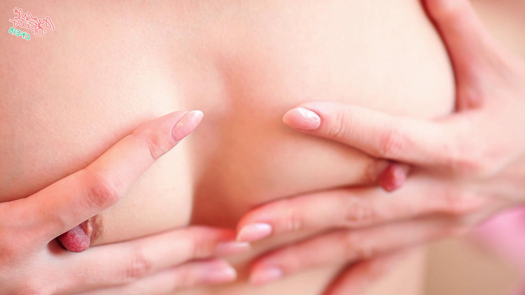 15P Japanese teen strips naked