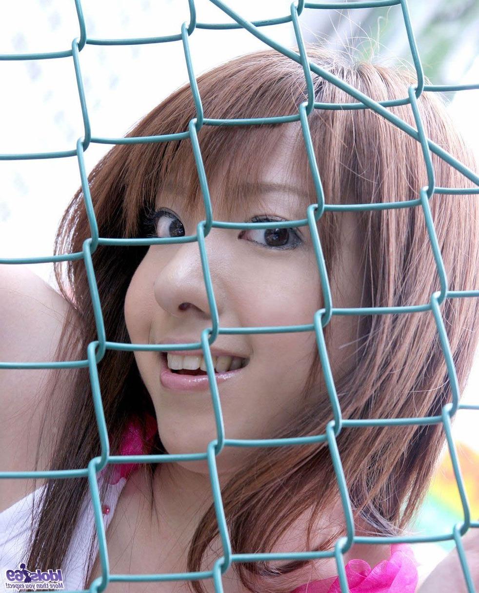 16P Japanese cutie models her tight shorts