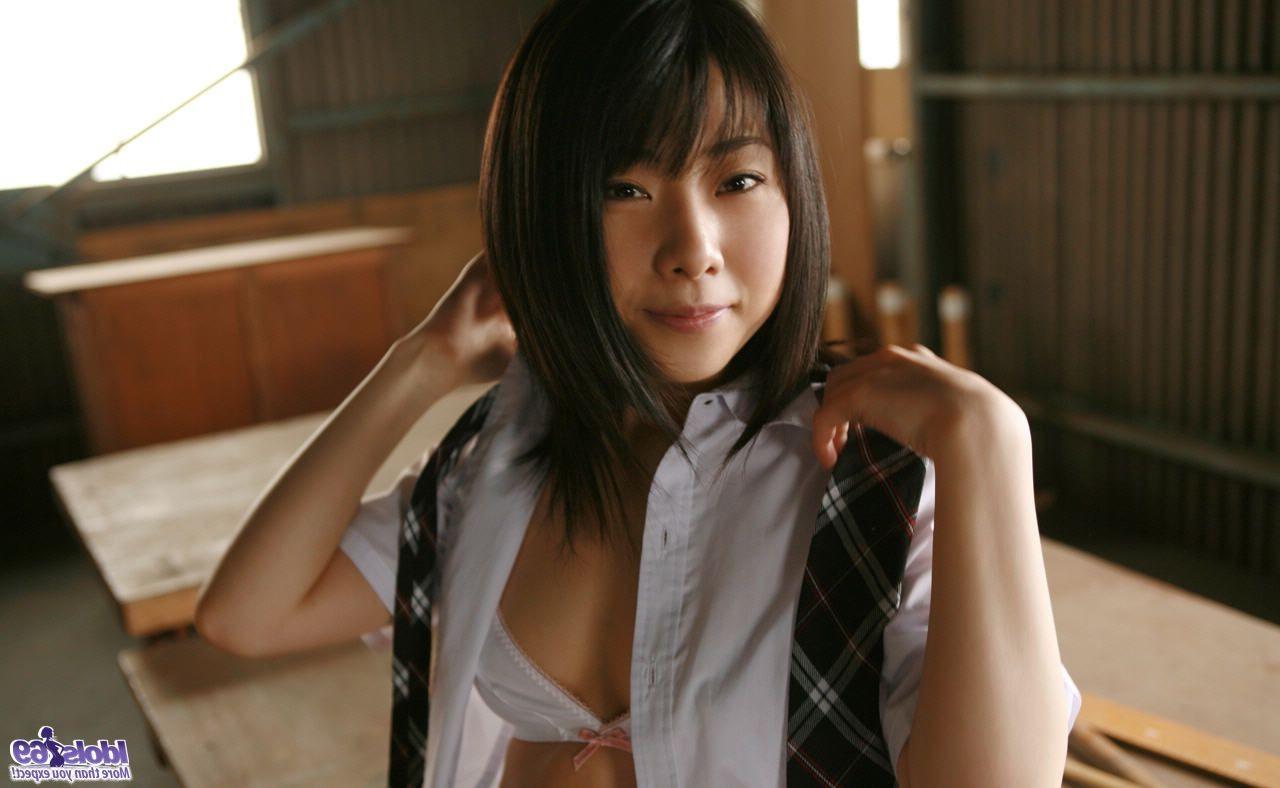 16P Horny Japanese babe shows her big tits