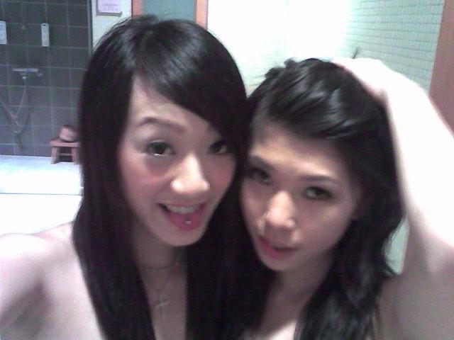 15P Sweet Asian girl photographed by her friend posing nude