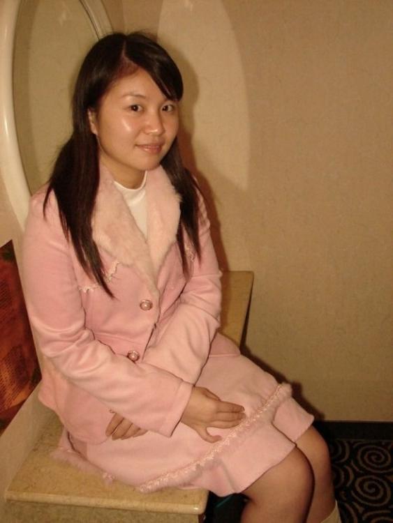 16P Mega oozing hot and delicious Asian girls posing naked