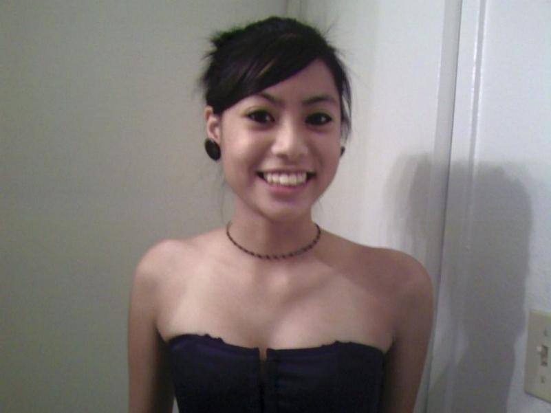 16P Mega oozing hot and delicious Asian girls posing naked