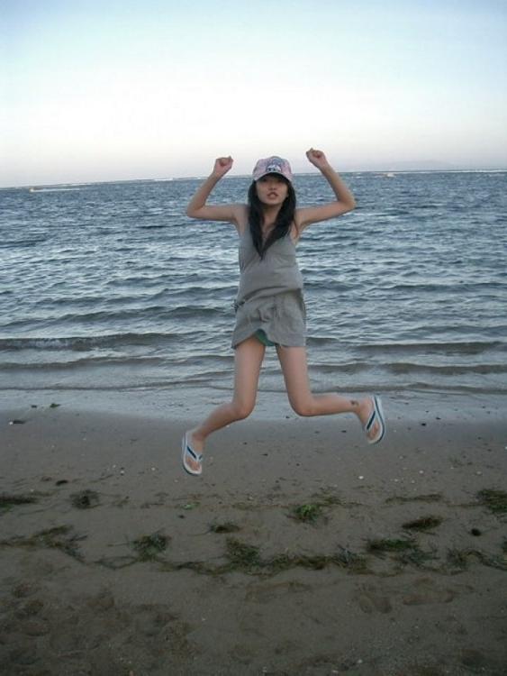 15P Mega oozing hot and delicious Asian girls posing naked