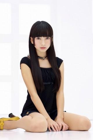 15P Japanese teen gfs posing for the camera