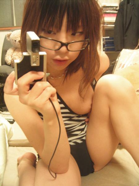 15P Japanese teen gfs posing for the camera