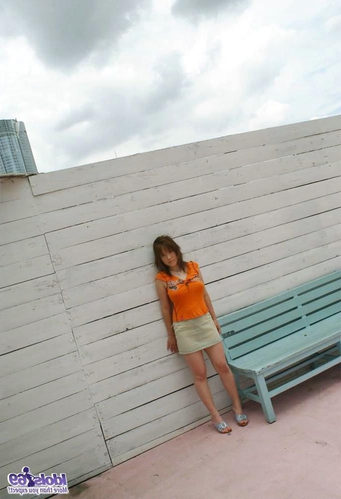 15P Amature japanese idol in red bikini shows her big tits
