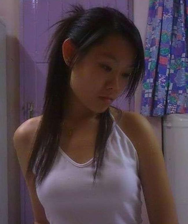 16P Mega oozing hot and delicious Asian girls posing naked