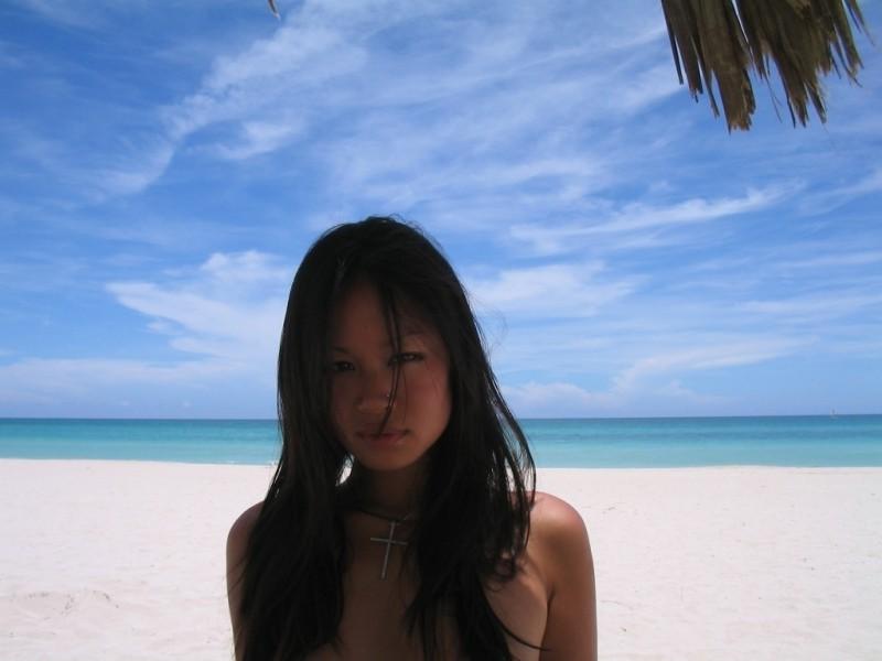 16P Mega oozing hot and delicious Asian girls posing naked