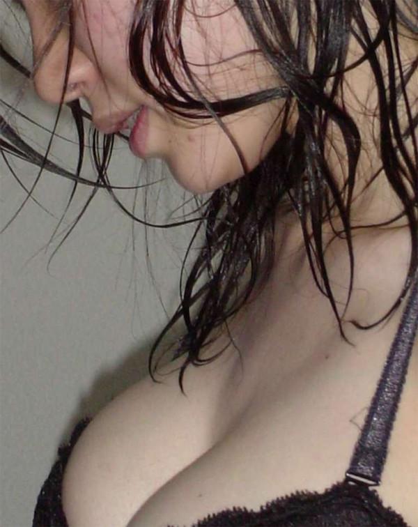 16P Mega oozing hot and delicious Asian girls posing naked