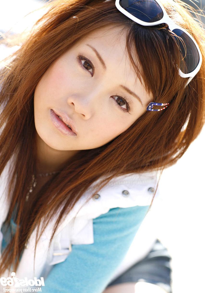 16P Japanese teen tease