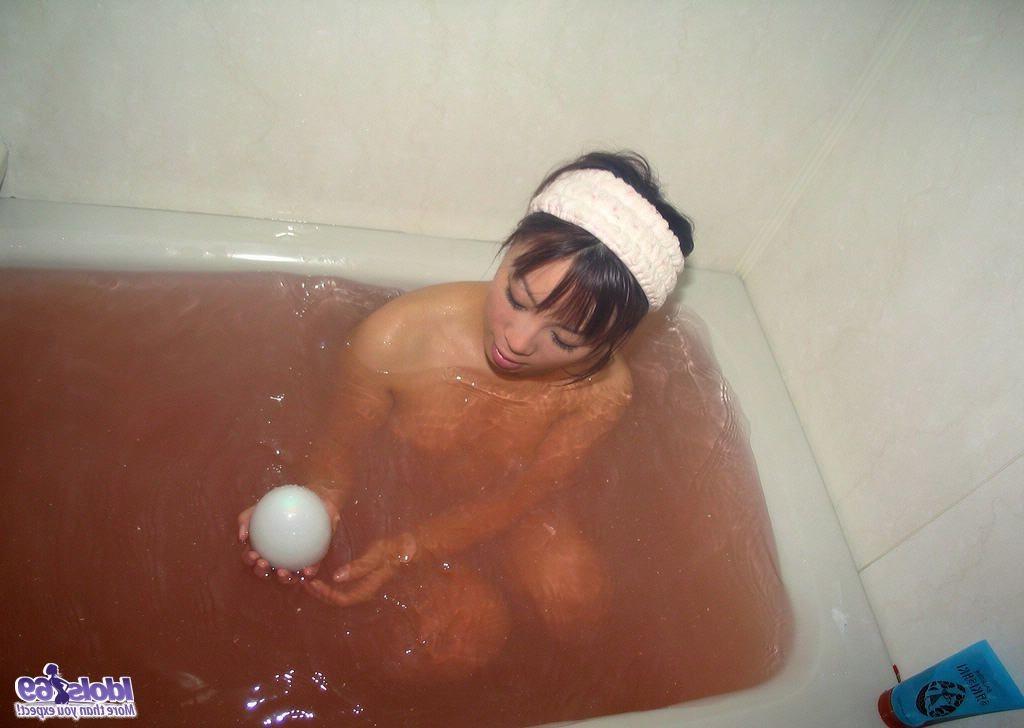 16P Tomomi exposes her firm titties while changing her clothes