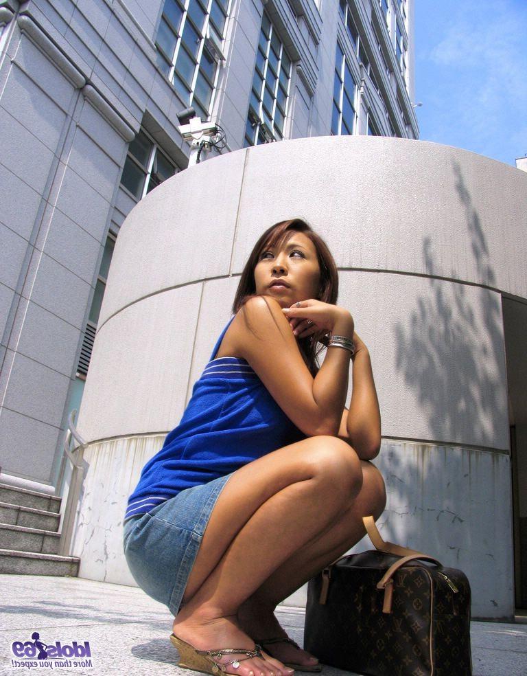 15P Slutty Yuki is a model who enjoys showing off her great body