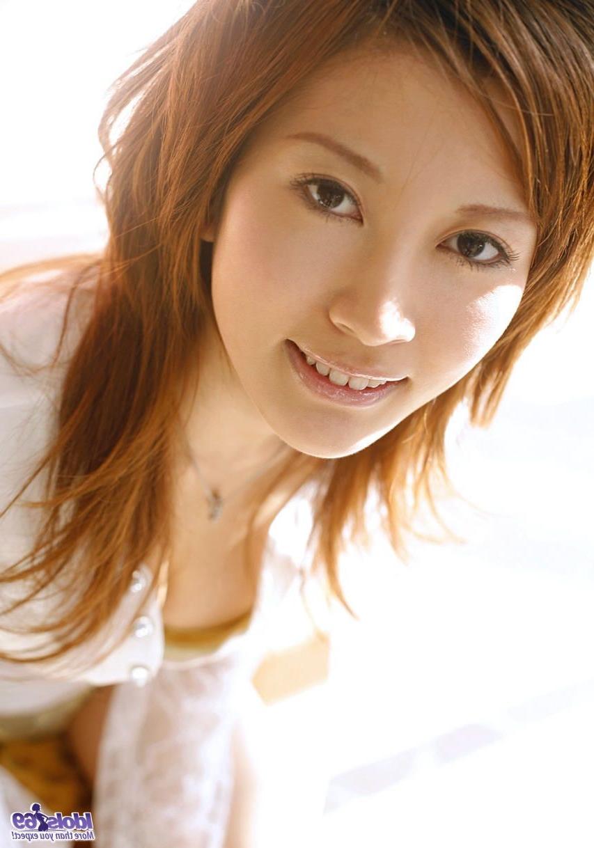 16P Asian tramp enjoys modeling her naked tits and hairy pussy