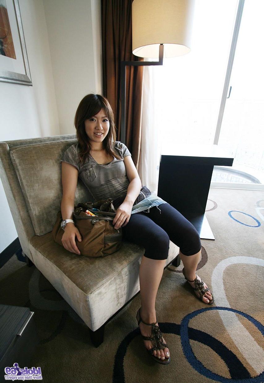 16P Slutty Asian Yuzuka enjoys showing off her excellent body