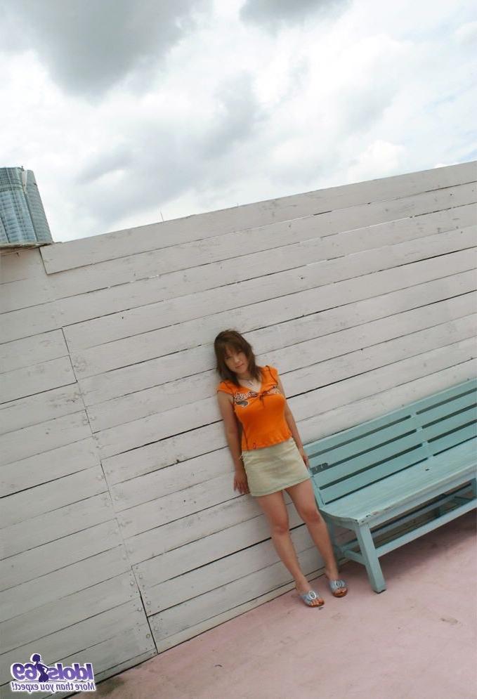 16P Big titted Japanese tramp shows her firm round perfect ass