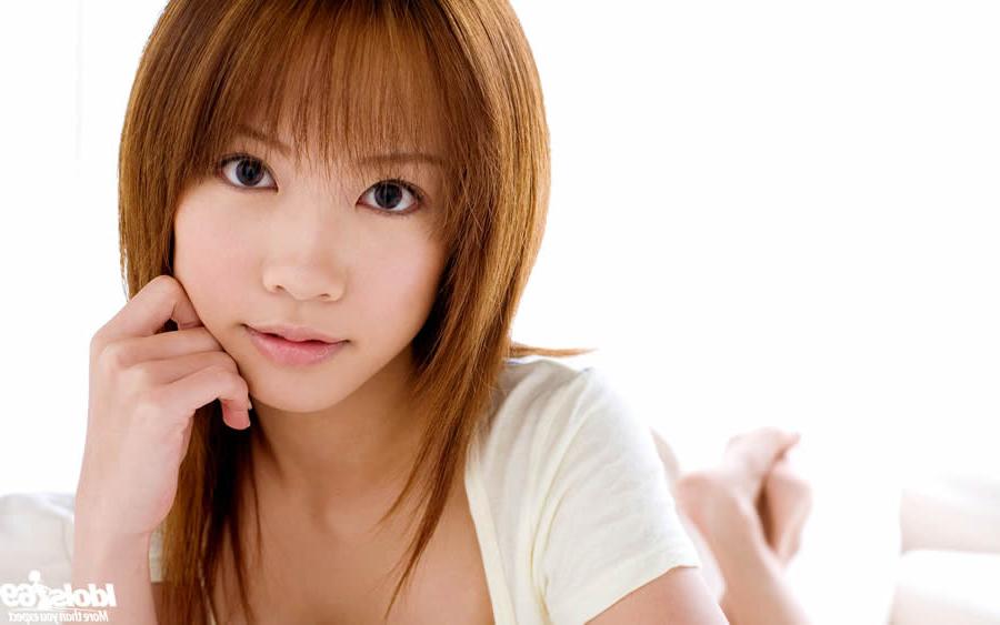 15P Cute japanese teen undressing for bed