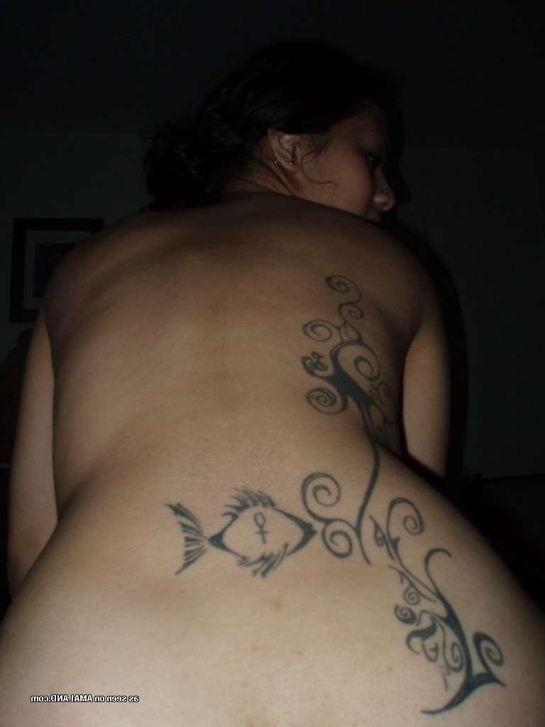 15P Tattooed amateur Asian teen girlfriend rides cock