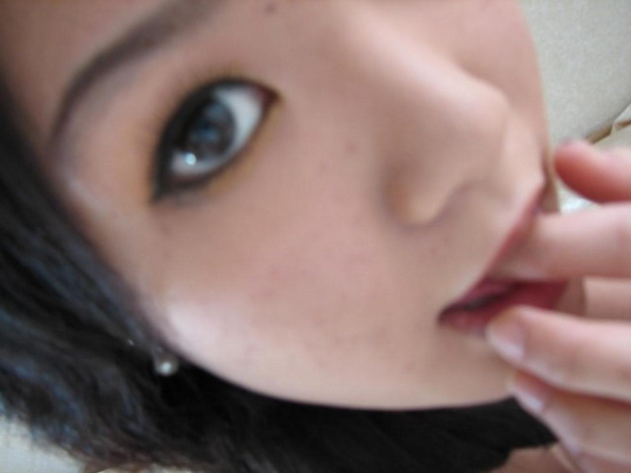 16P Mega oozing hot and delicious Asian girls posing naked