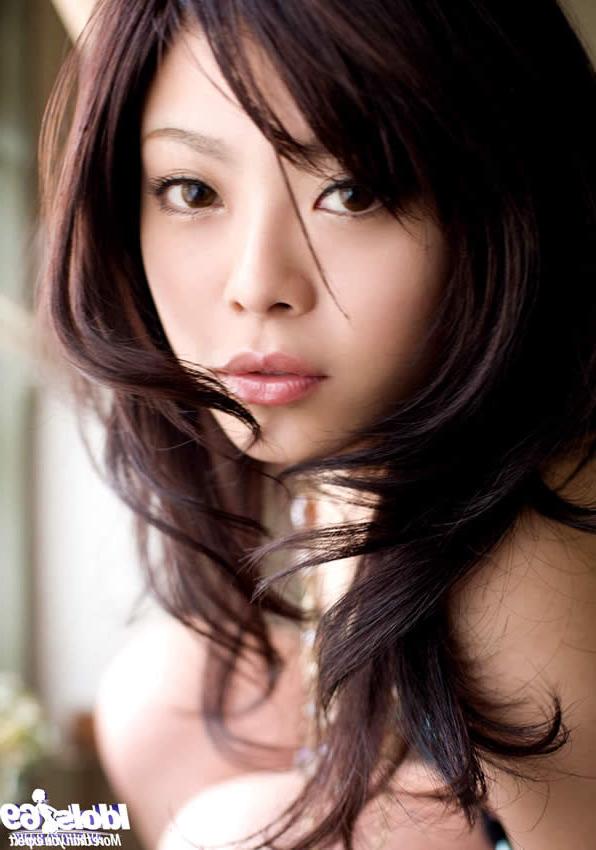 15P Gorgeous young japanese model stripping