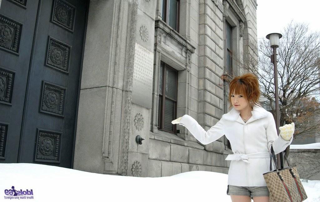 15P Shy japanese teen girl gets naked in her dorm room