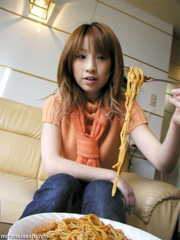 15P Sweet japanese girl shows their tight holes and ass