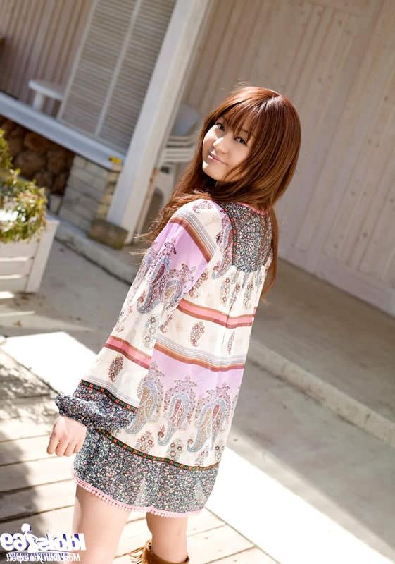 15P Sexy japanese girl taking her clothes off