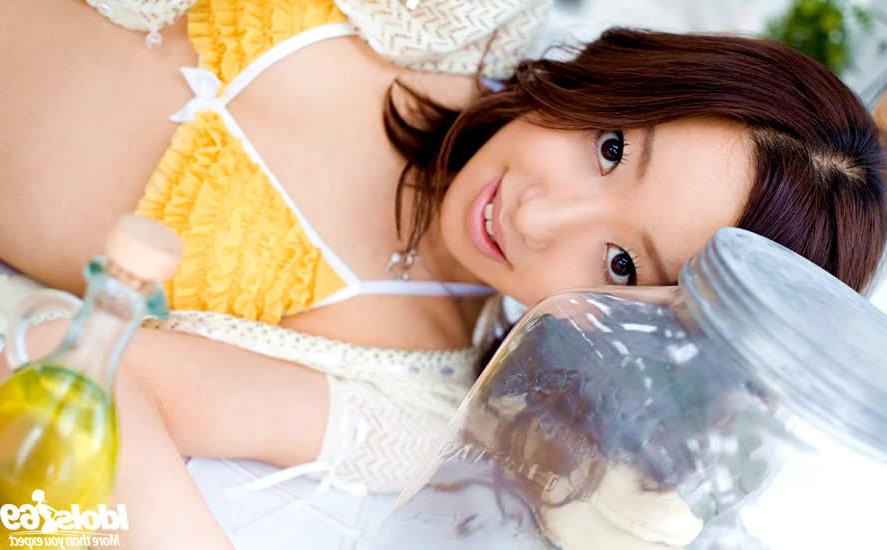 15P Beautiful japanese girl with a petite body