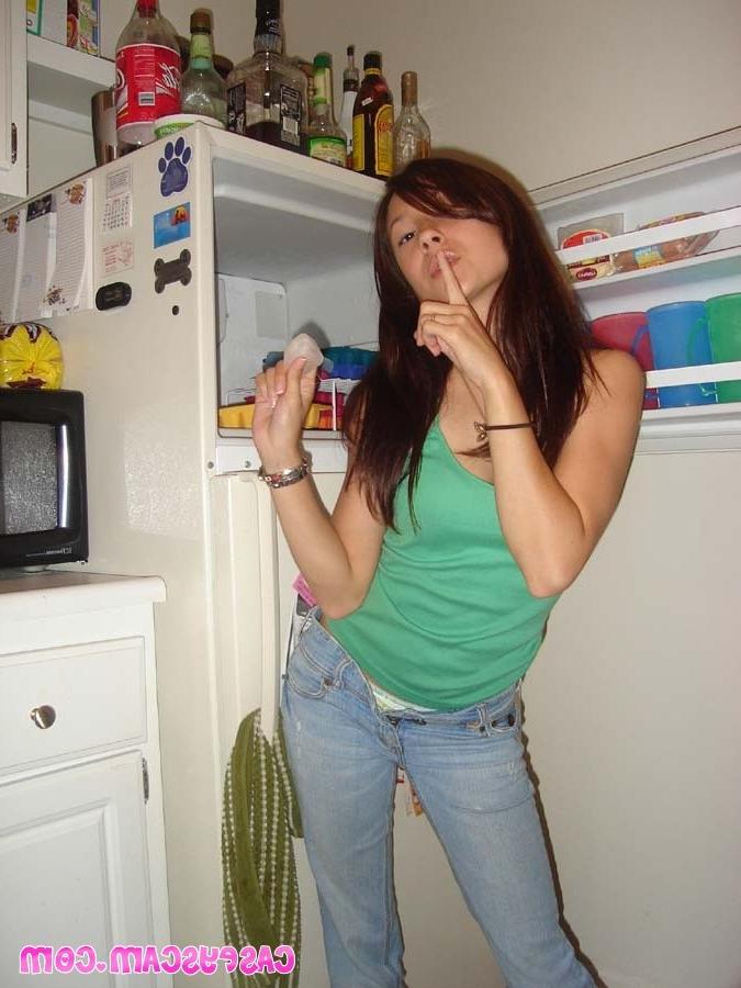 18P Asian teen raiding fridge