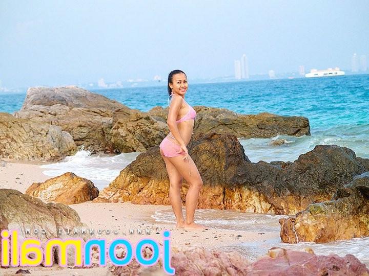 15P thai beach bunny rubs tiny teen bikini pussy