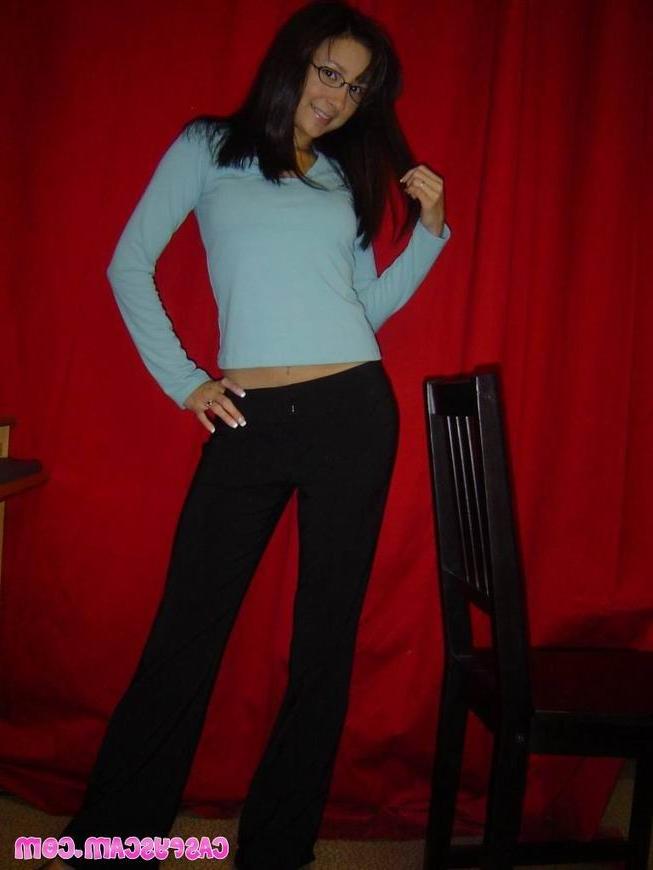16P Cute amateur asian teen posing in panties