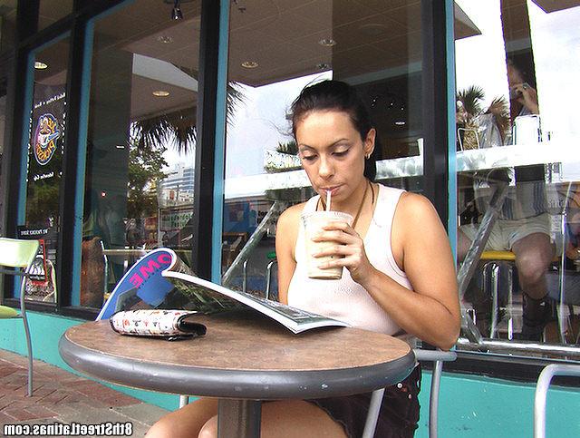 12P Big tit milf unleash her bra while getting a mouth full of cum