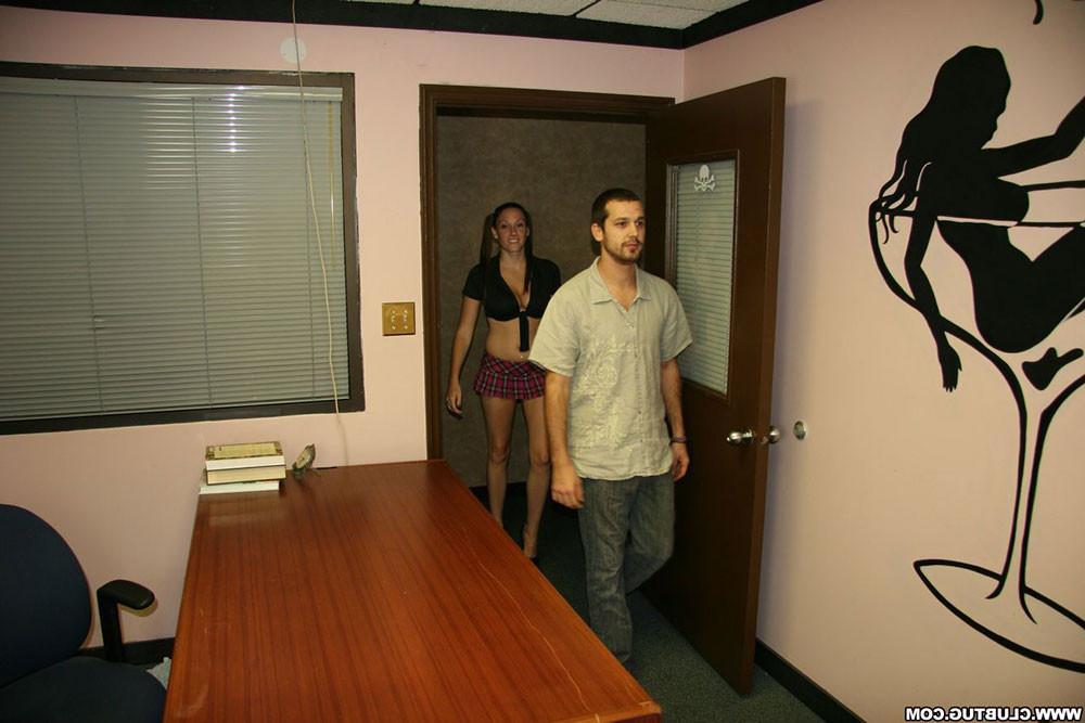 12P Melanie Hicks jerking off in the back room