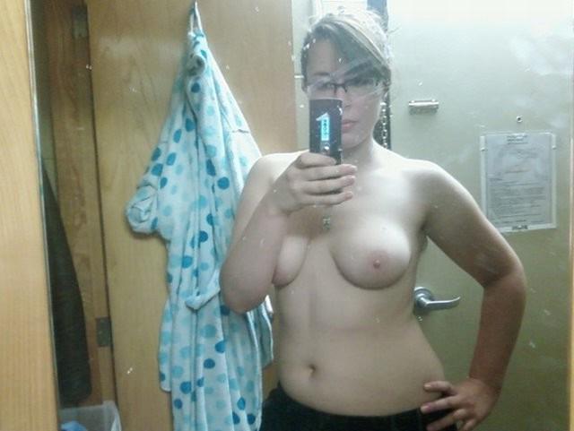 15P Sexy big girl having sex