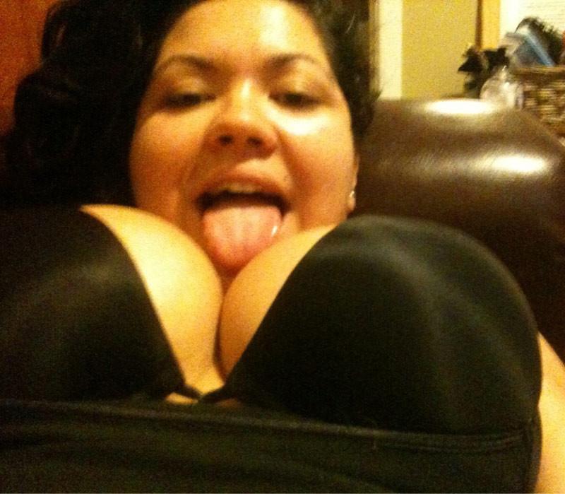 15P Sexy big girl having sex