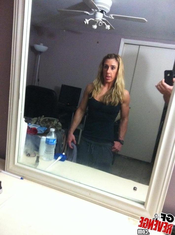 15P Amateur GF with nice ass masturbating in shower in homemade pix