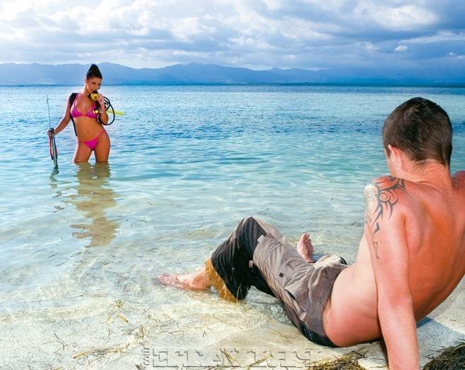 14P Amazing beautiful Nikki Rider in bikini sucking cock