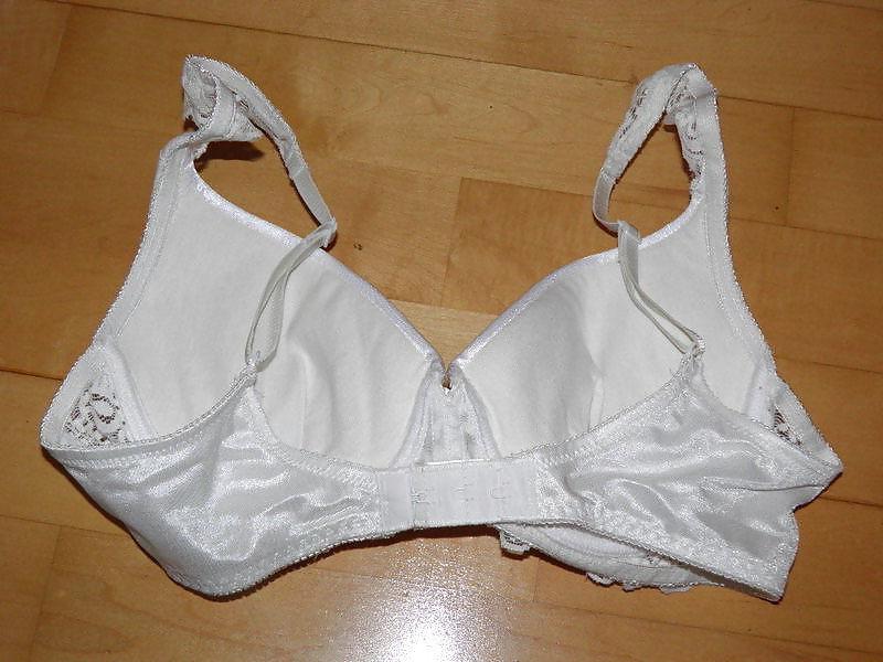25P Bra shot