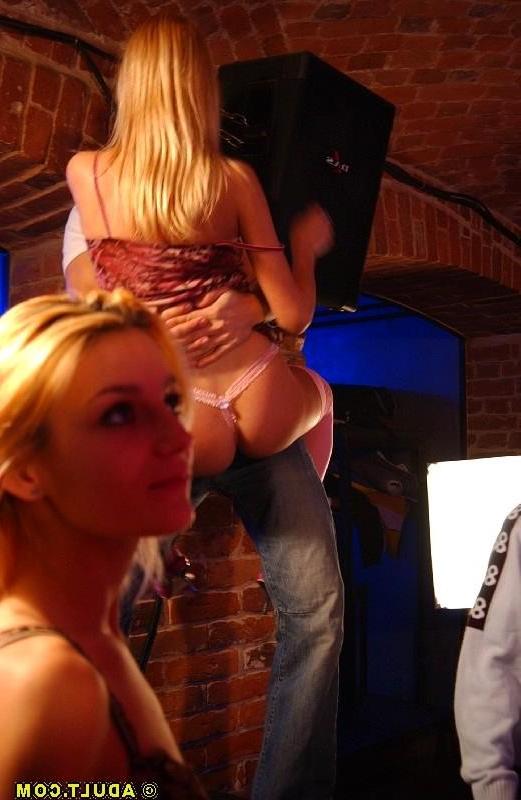 15P Local lesbians munching carpet at a bar afterhours